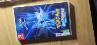 Switch Lite Gialla + Pokémon Diamante Splendente