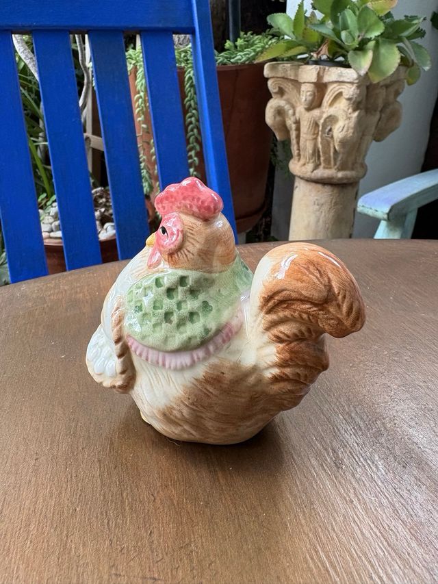 GALLINA SALERO PIMENTERO