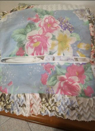 4 Cuscini Decorativi Floreali