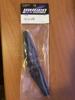 TRAPECIOS SUP. DELANTEROS MBX7