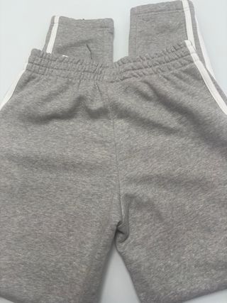Pantalón Adidas Gris Talla 11/12
