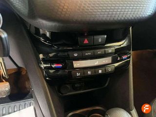 Peugeot 208 5P Tech Edit. PureTech EAT6 81KW (110CV
