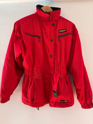 Chaqueta Tsunami Roja Talla M