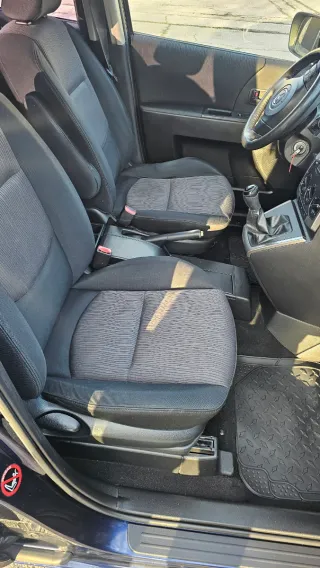 Mazda 5 2008 distintivo C✅️✅️7 plazas‼️‼️187000km⛔