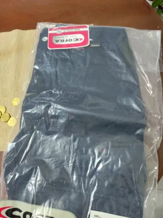 5 Pantalones de trabajo Cofra talla 46