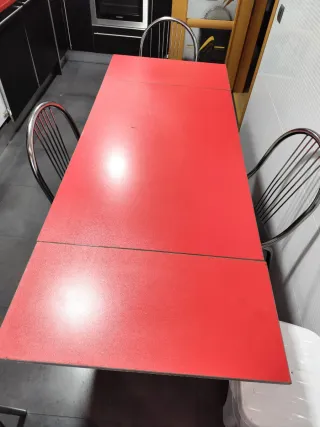 Mesa y 4 sillas de cocina acero