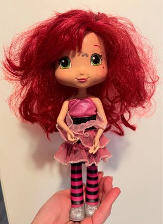 Muñeca Tarta de Fresa 15-20 cm