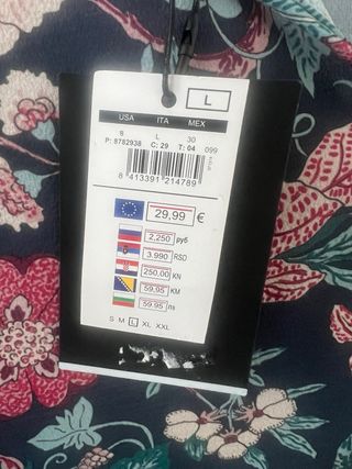 Blusa de chica. Marca Cortefiel. Talla L.