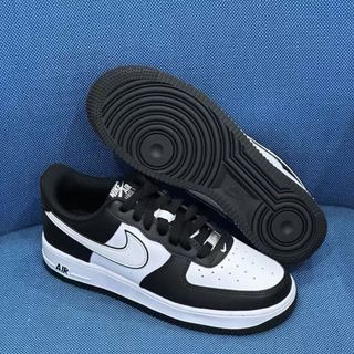 Nike Air Force 1 Negro y Blanco