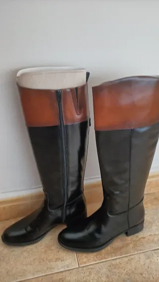 Botas de piel mujer negras y marrones
