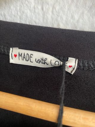 Vestido negro y verde con bolsillos