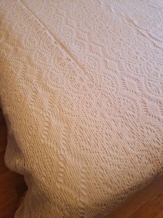 Colcha ganchillo colchón 150 cm