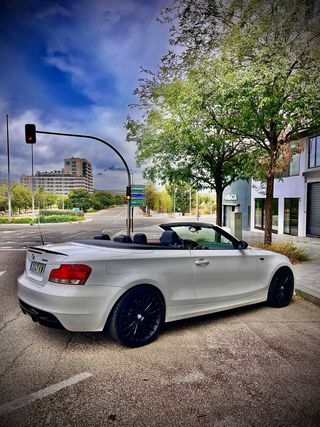 BMW 128i Cabrio