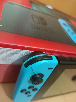 Nintendo Switch Roja y Azul