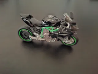 Figura Kawasaki Ninja H2R Negra