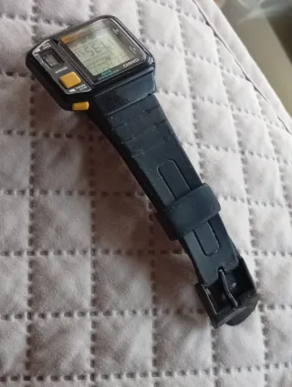 Reloj Casio JP 100 W Negro