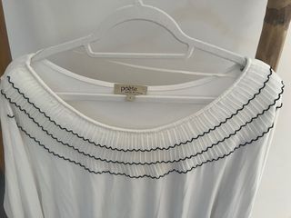 Blusa de chica. Marca Poète. Talla L.