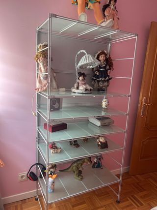Estantería de cristal y metal