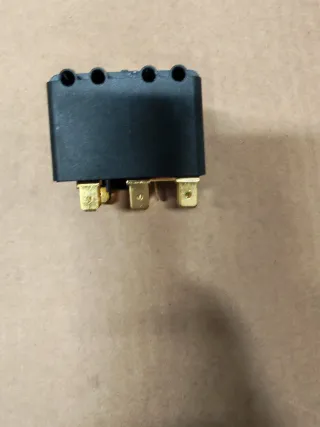 Relè Goodspec HLR3800-6N2D