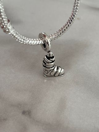 Charm Bota de Ski Plata Nuevo