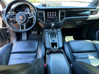 Porche macan 2017,el coche este en Holanda ahora
