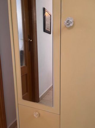 Armario ropero con espejo y cajón