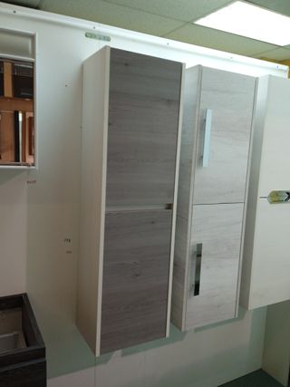 C006 - Columna de baño 35x26x120 cm