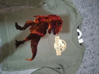 Jersey Jurassic World Lentejuelas Niño