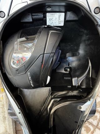 Suzuki Burgman 125cc Moto