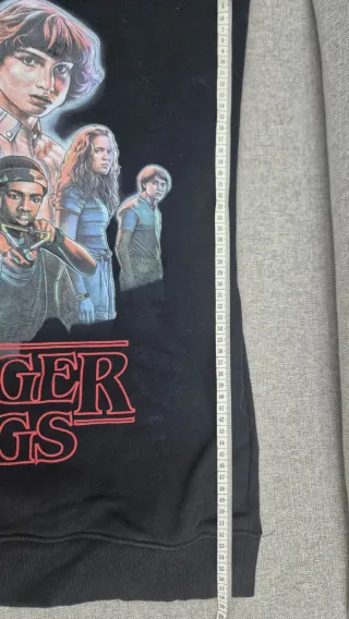 Sudadera Stranger Things Negra