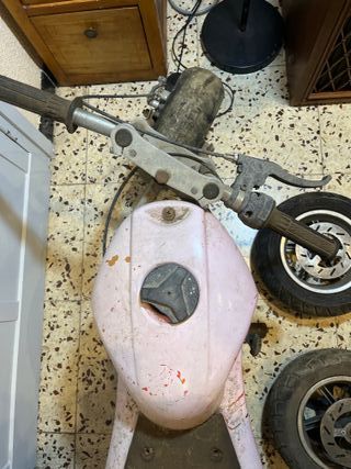 Mini moto de gasolina para restaurar