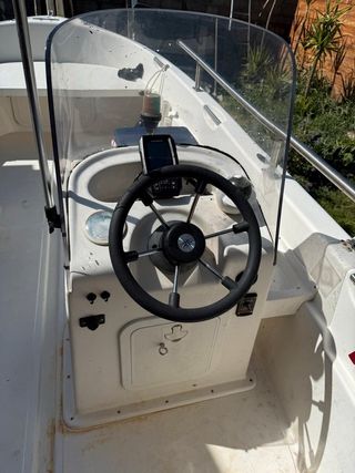 Barco Quicksilver 500 Fish + Motor Honda 50 CV