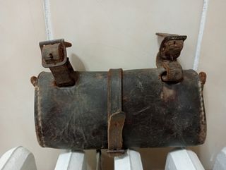Estuche portaherramientas cuero bici antigua