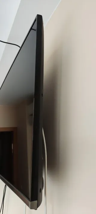 Televisor Samsung 40' Negro/Plata