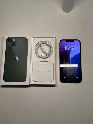 iPhone 13 Verde – 128 GB – Como nuevo – Batería 85
