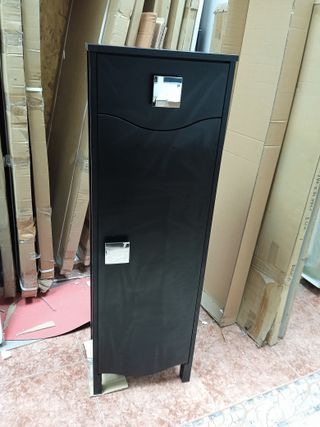 C001 - Columna de baño 39x29,5x120 cm