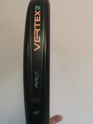 Pala Bullpadel Vertex 02 W