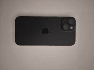 iPhone 15 Negro 128GB + Funda + Cable