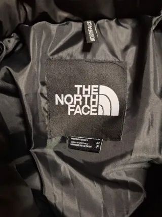 Chaqueta The North Face gris y negra