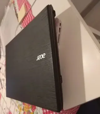 Computer portatile Acer nero/grigio