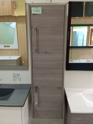 C023 - Columna de baño 35x26x120 cm