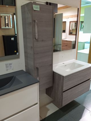 C023 - Columna de baño 35x26x120 cm