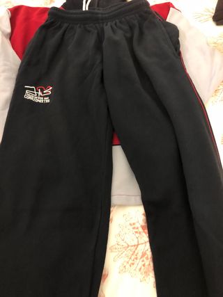 Uniforme Corazonistas Sagrada Familia chandal T12