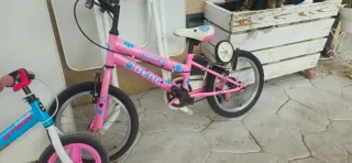 Vendo 2 Bicicleta infantil azul y rosa