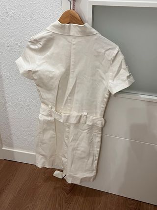 Mono corto blanco Shein