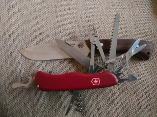 Navaja Victorinox Clásica Roja
