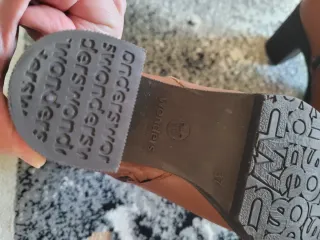 Pack botines y sandalias