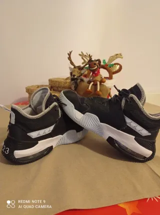 Deportivas Jordan,usadas dos veces como nuevas!!