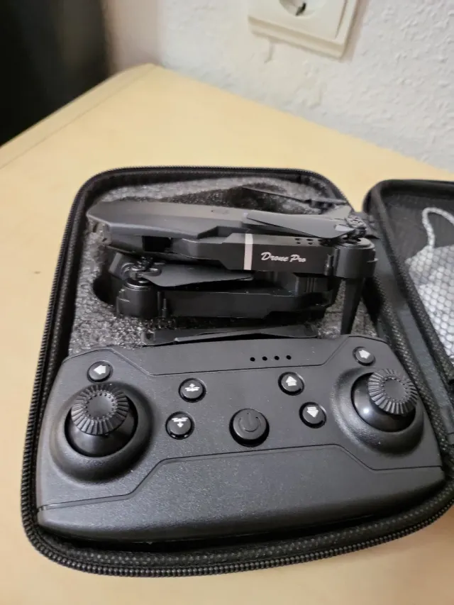 Dron Pro Plegable Negro con Mando