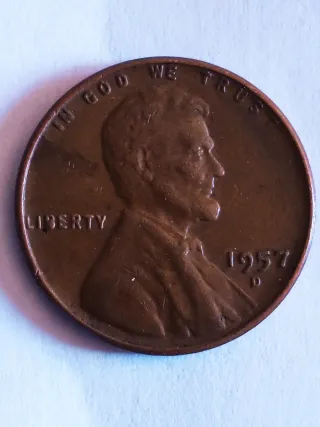 MONEDA 1 CENTAVO LINCOLN.1957D.ERROR EXCESO METAL.